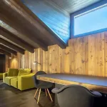 Apartment Attic In Dolomites *