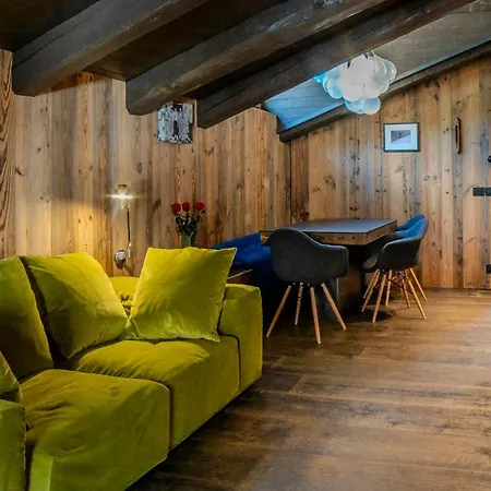 Lägenhet Attic In Dolomites *